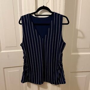 Reversible sleeveless blouse